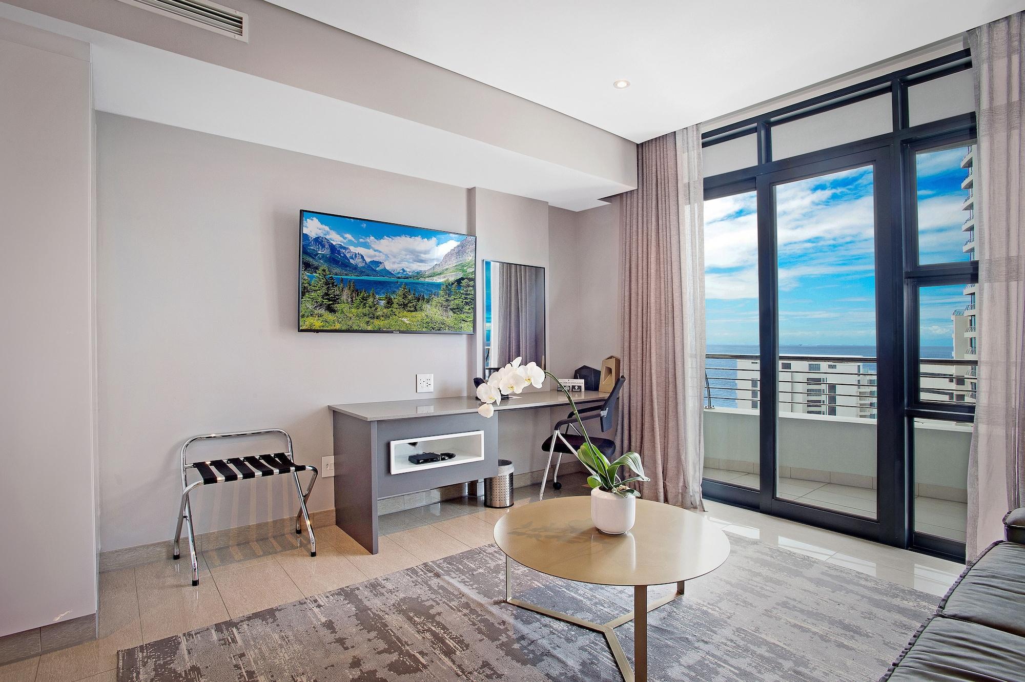 The Capital Pearls Hotel Дърбан Екстериор снимка A living room at the Hilton San Diego Bayfront